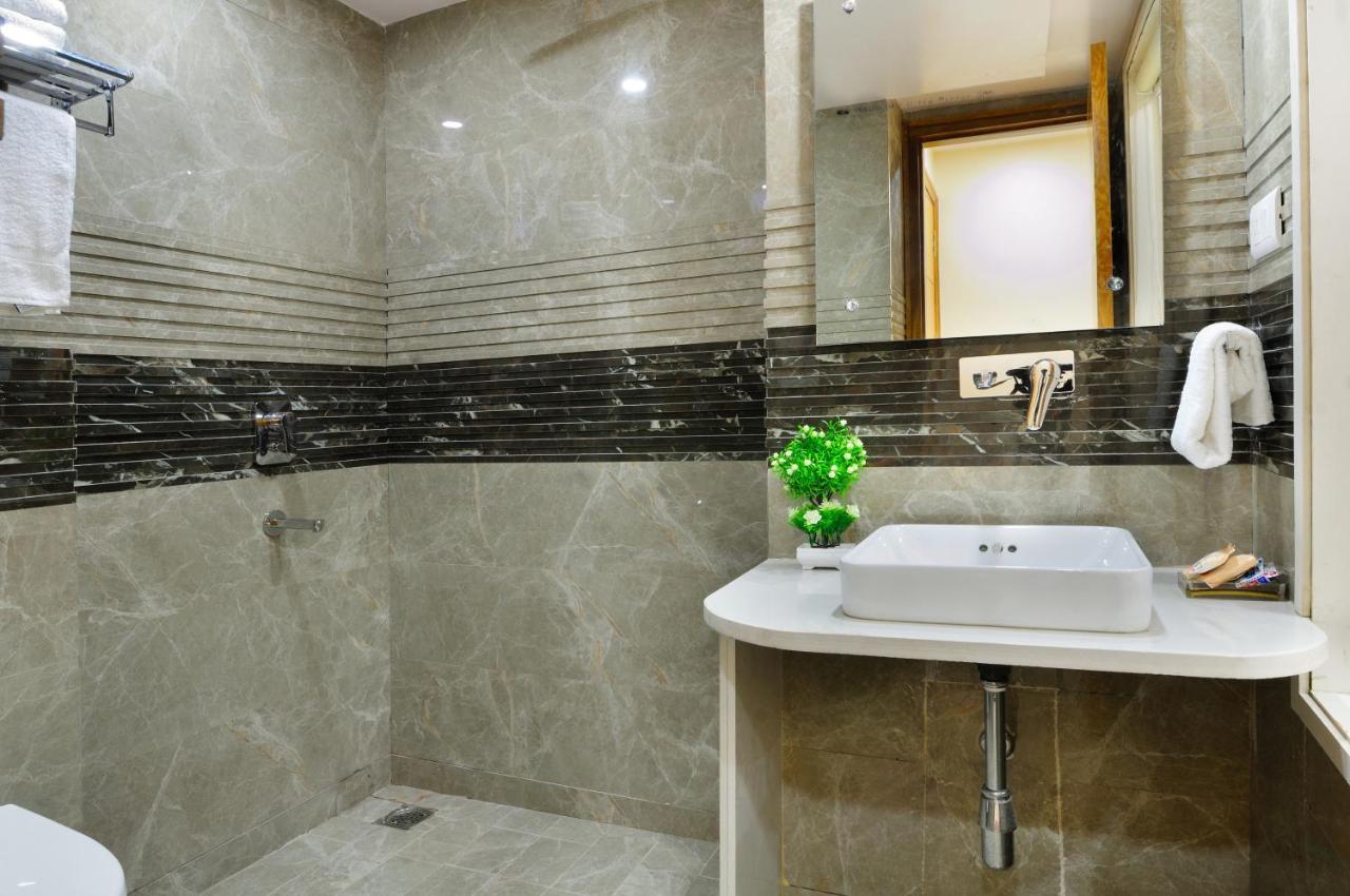 Hotel Worth Newly Bulit - New Delhi Luaran gambar