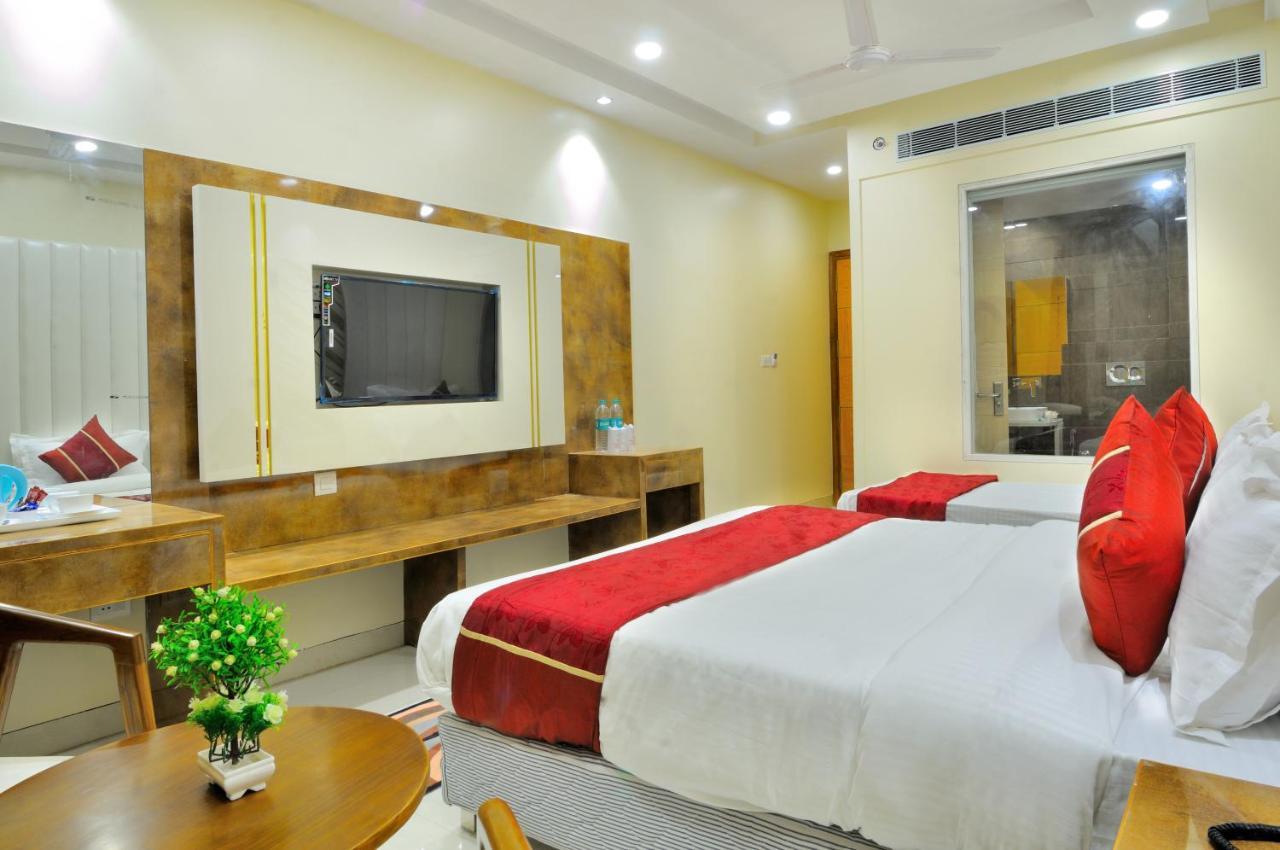 Hotel Worth Newly Bulit - New Delhi Luaran gambar