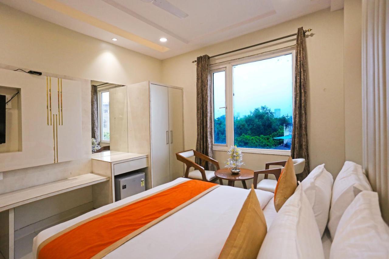 Hotel Worth Newly Bulit - New Delhi Luaran gambar