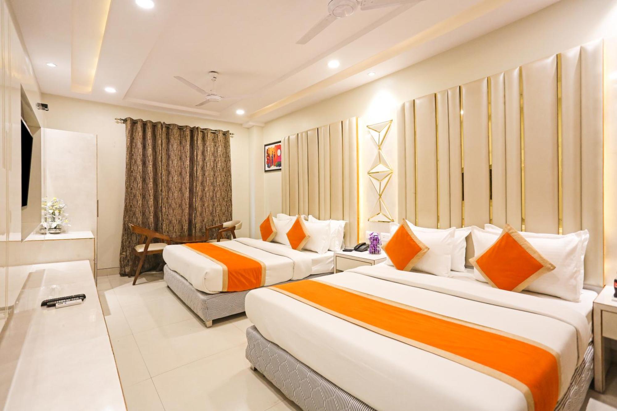 Hotel Worth Newly Bulit - New Delhi Luaran gambar