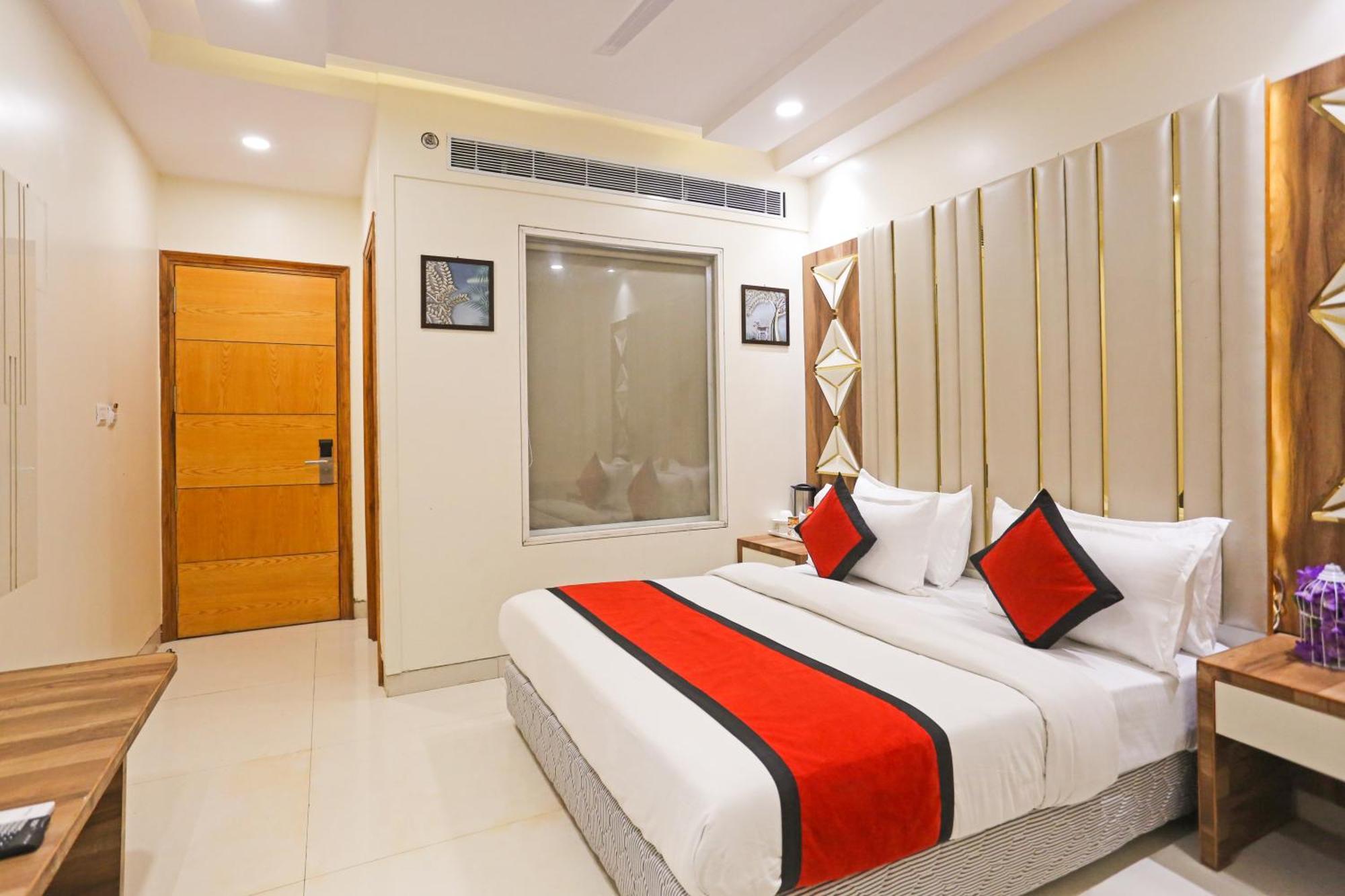Hotel Worth Newly Bulit - New Delhi Luaran gambar