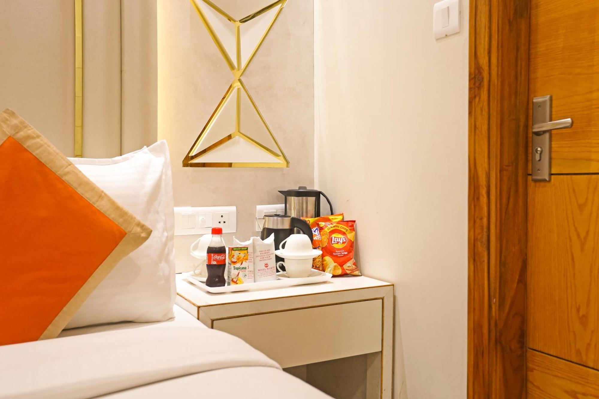 Hotel Worth Newly Bulit - New Delhi Luaran gambar